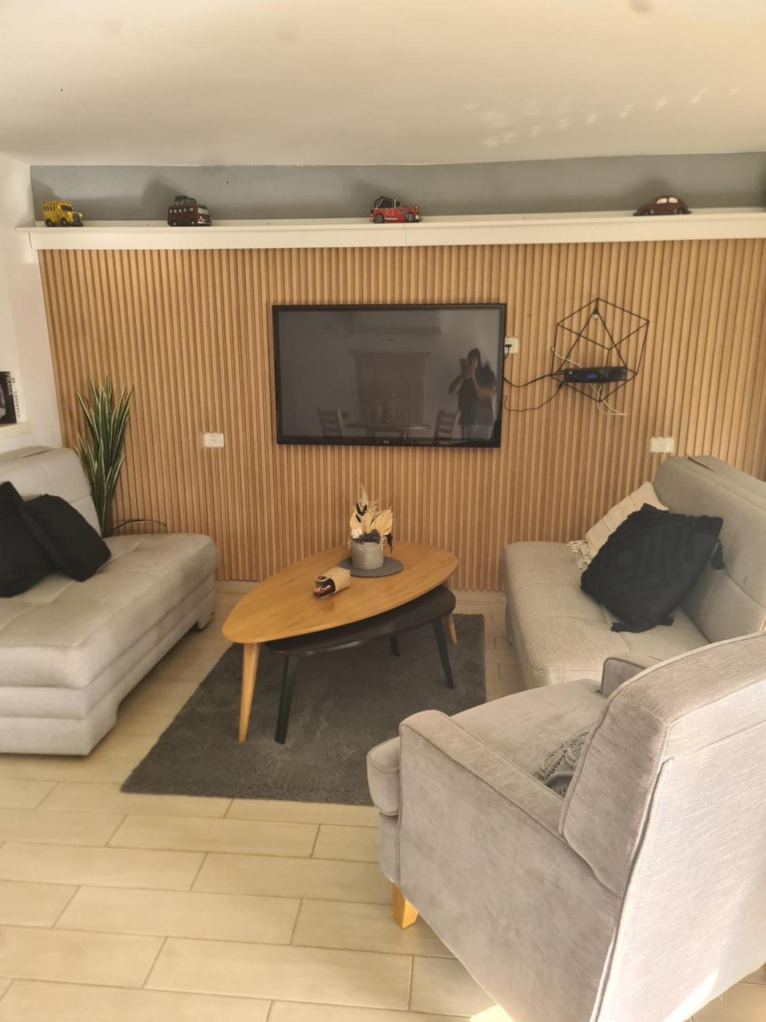 Apartamento Ronit'S Place Kiryat Shemona Habitación foto
